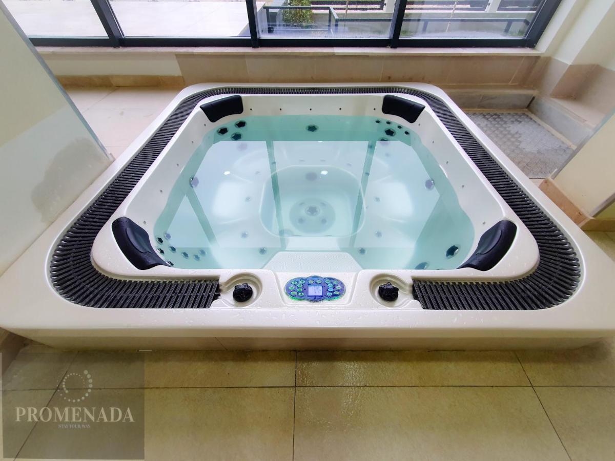 Sunrise Aparthotel Pool & Spa Mamaia Nord Navodari Ngoại thất bức ảnh